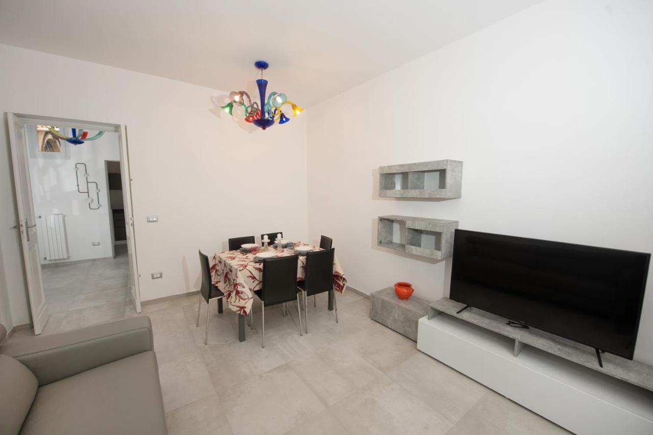 Lecce Santa Chiara Terrace Piano Rialzato Apartment Exterior photo